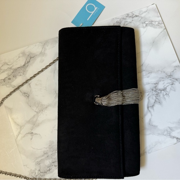 Tassels envelope clutch /crossbody . 6L x 10.5W - Picture 13 of 15